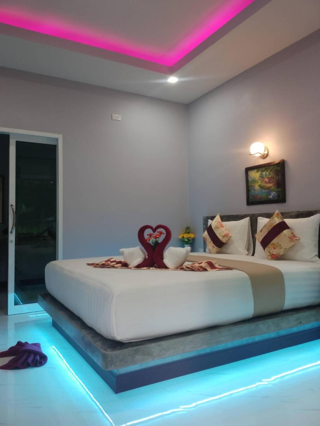Pana Long Beach Resort - Sha Plus Ko Lanta エクステリア 写真