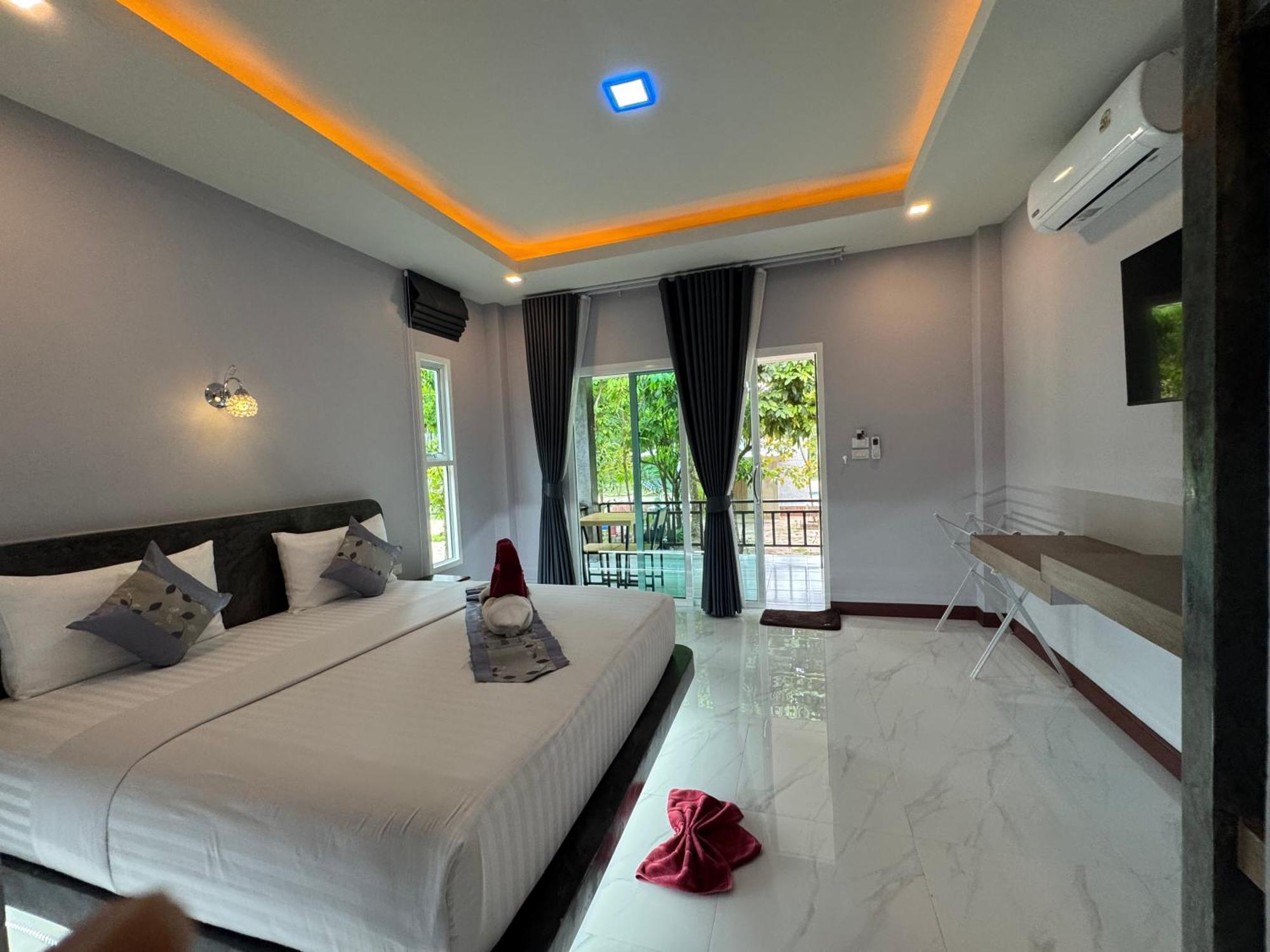 Pana Long Beach Resort - Sha Plus Ko Lanta エクステリア 写真